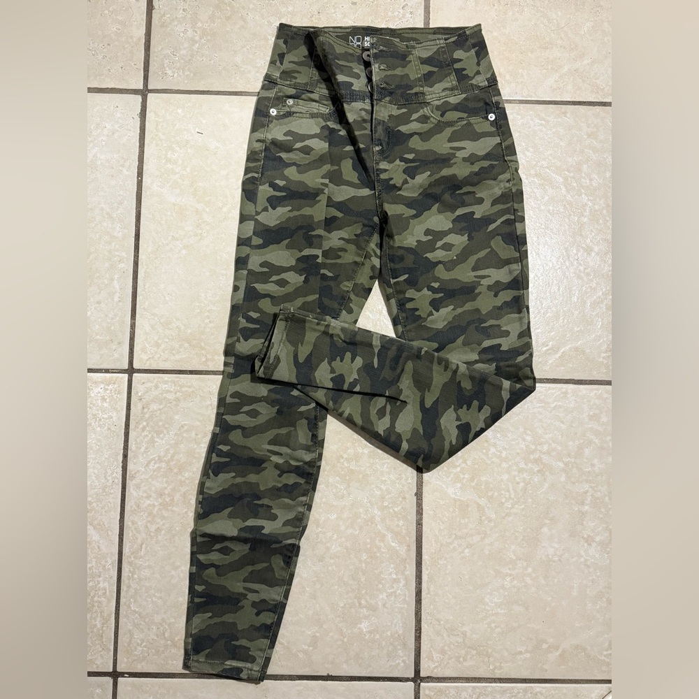 NOBO High Rise Sculpting Skinny Pants - Green Camouflage